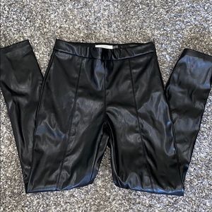 Black leather pants 🖤